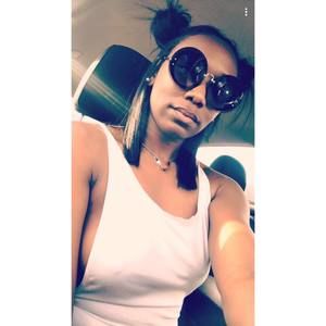 Meet your Posher, Jamara